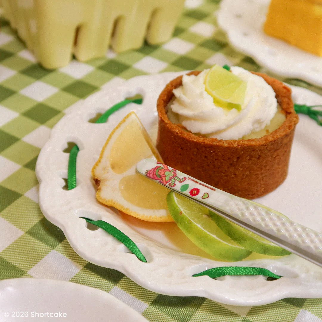 STRAWBERRY SHORTCAKE e06 curved isolation tweezer