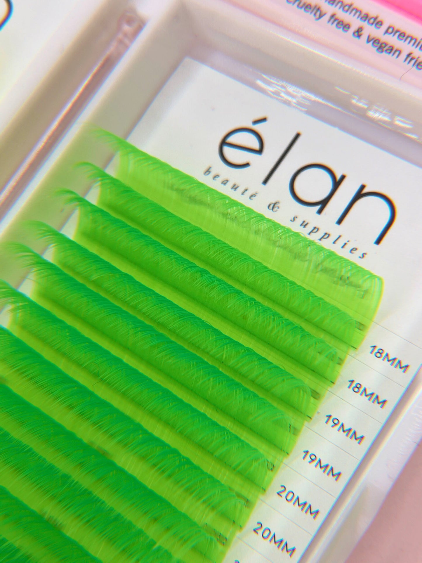 UV NEON 0.05 cashmere mink lashes