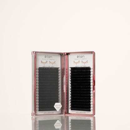 0.05 CASHMERE MINK lash trays 💫