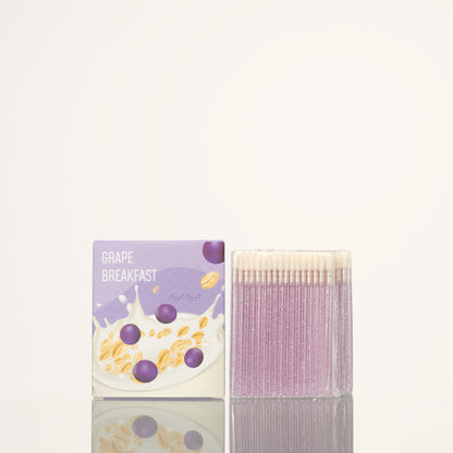 BREAKFAST lip applicator