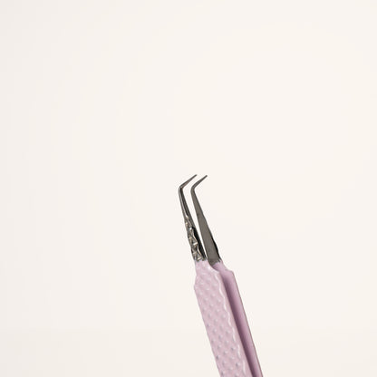 90 degree volume tweezers