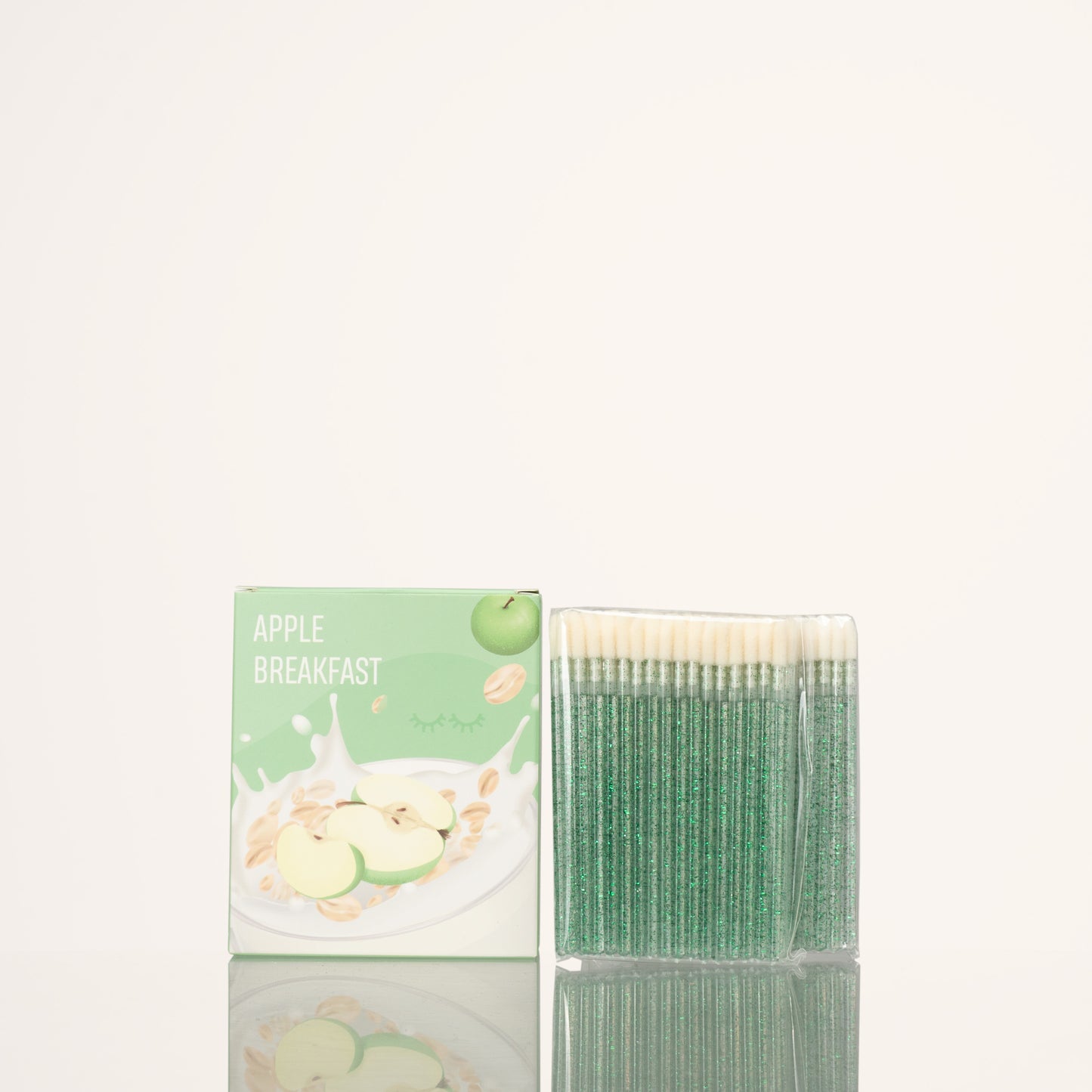 BREAKFAST lip applicator