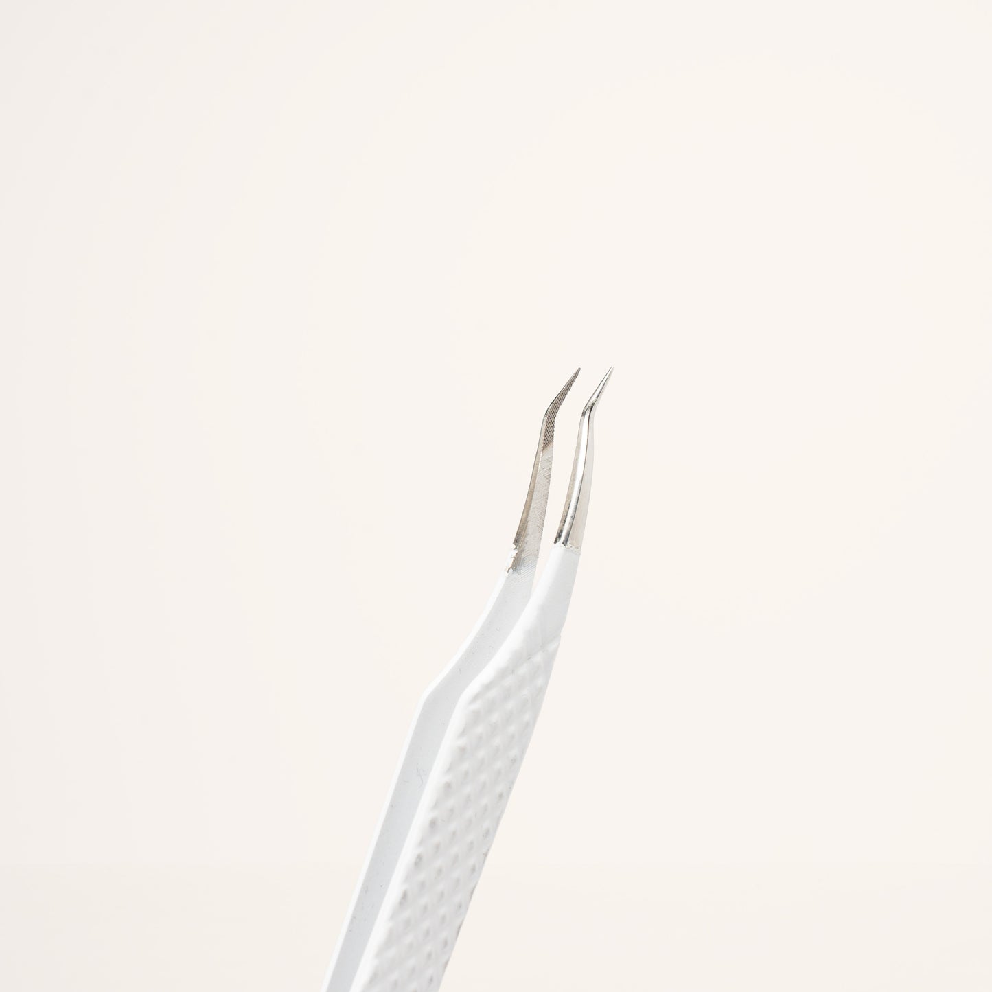 GEMSTONE: nano grip ISOLATION tweezer